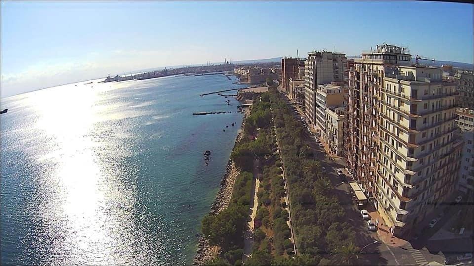 Suite Al Mare Tarente Buitenkant foto